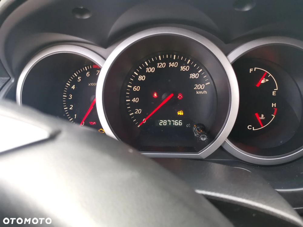 Suzuki Grand Vitara 2.0 De luxe - 16