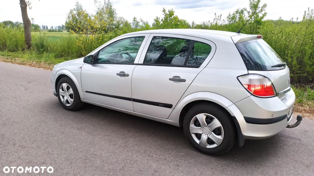 Opel Astra 1.7 CDTI Edition - 3