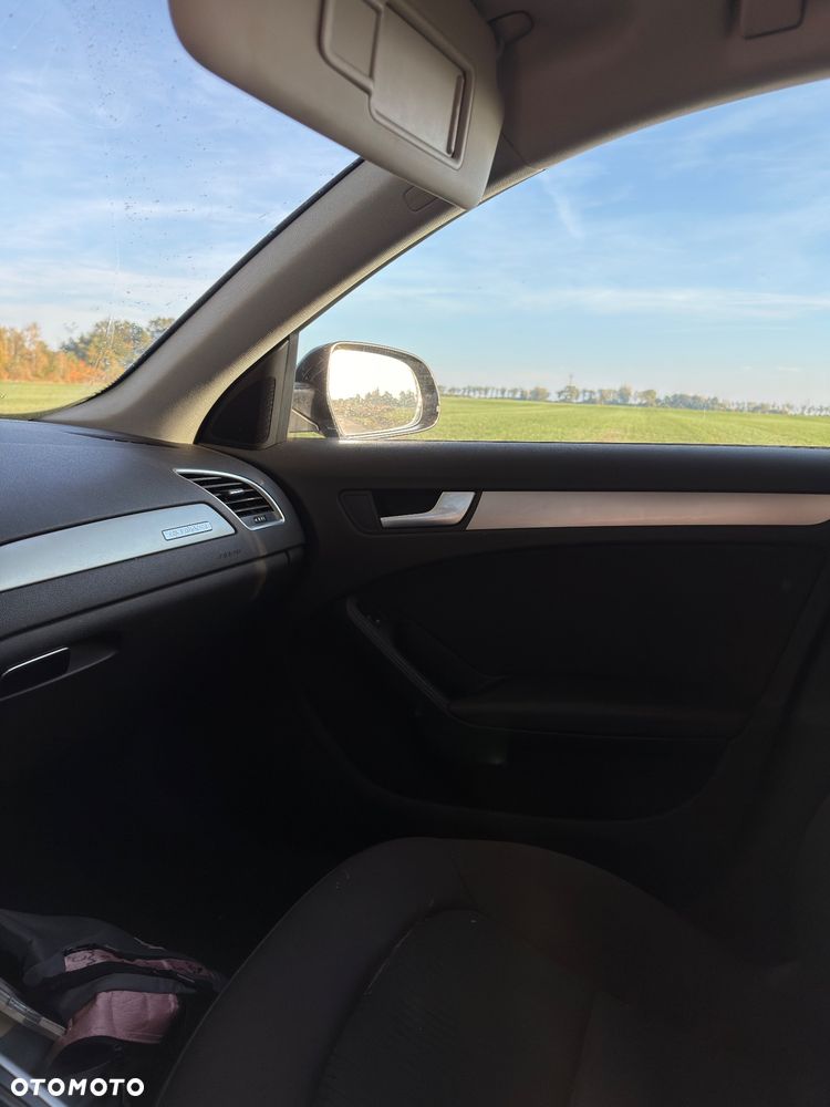 Audi A4 Avant - 6