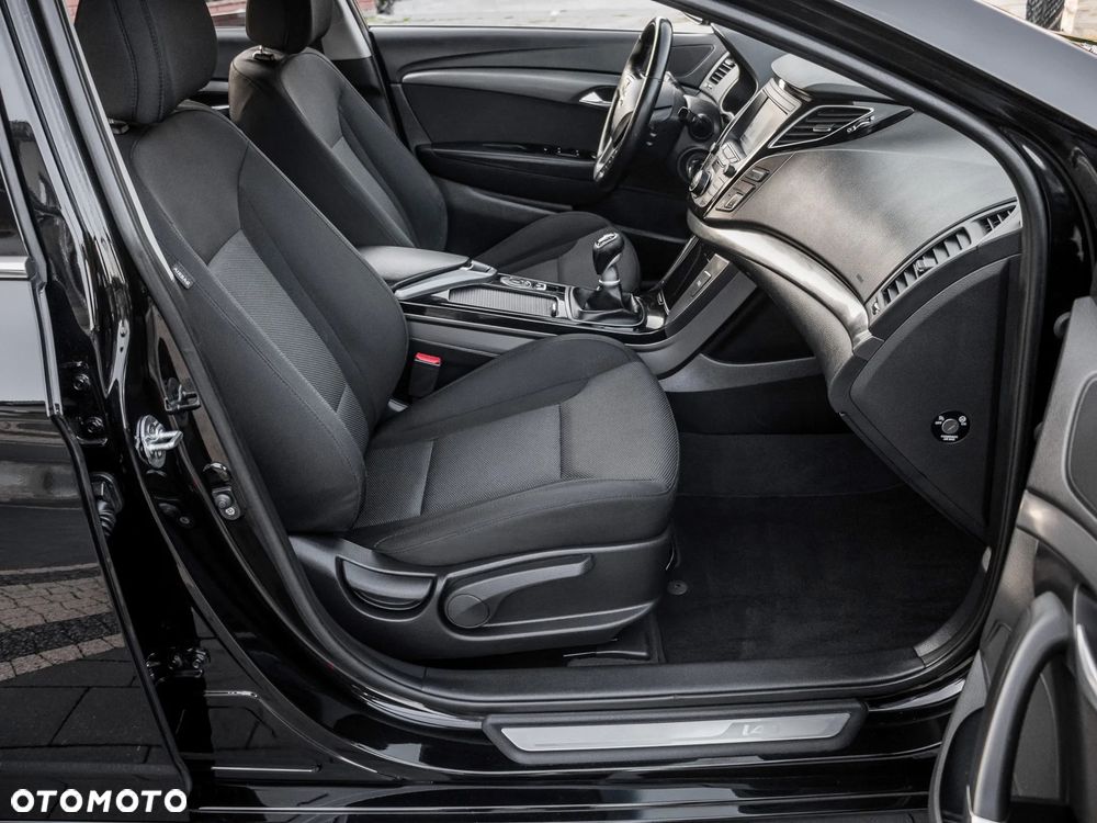 Hyundai i40 Kombi 1.7 CRDi Premium - 14