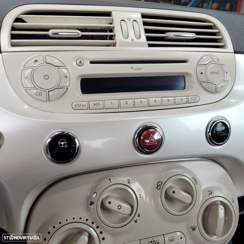 Fiat 500C 1.3 16V MJ Lounge S&S - 18