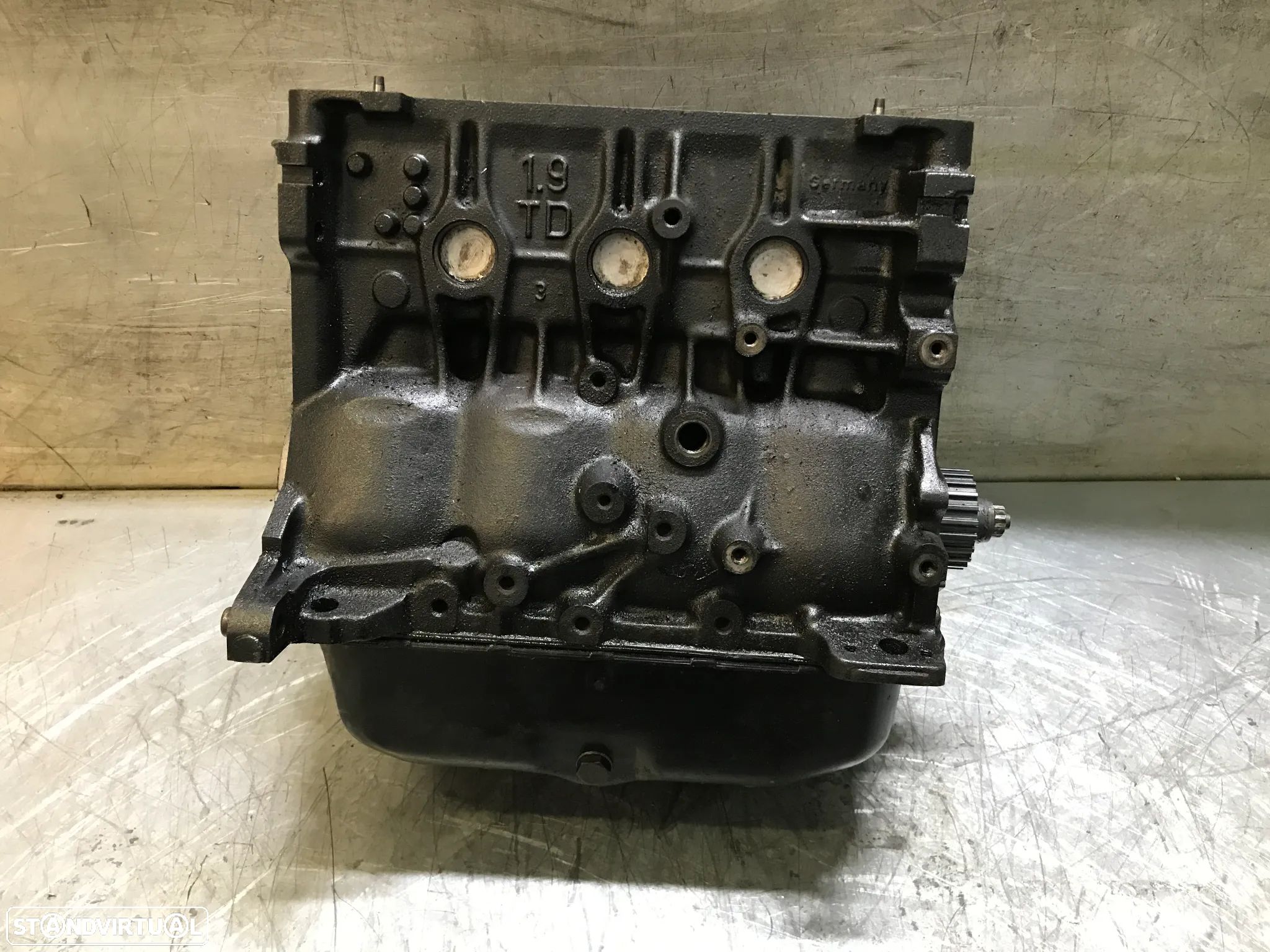 BLOCO DO MOTOR ARMADO VOLKSWAGEN GOLF III / PASSAT / SEAT IBIZA / TOLEDO 1.9TD AAZ - 1