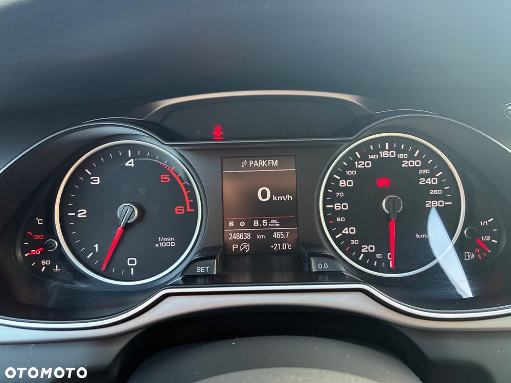 Audi A4 Avant 3.0 TDI clean diesel Quattro S tronic - 23