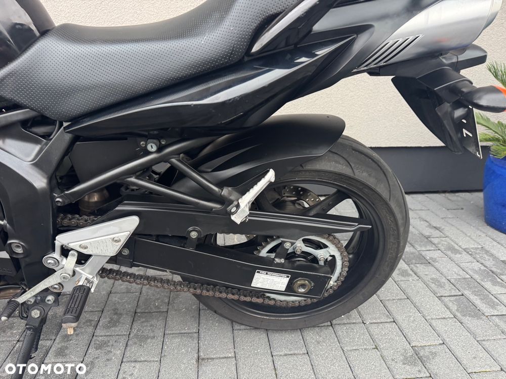 Yamaha FZ6 - 15