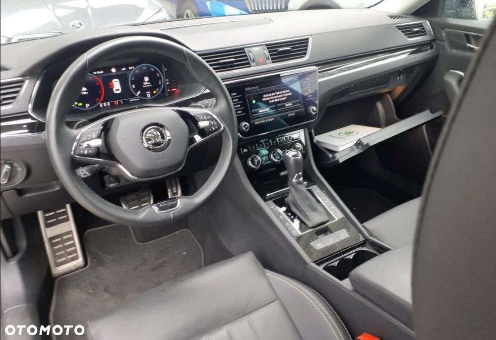 Skoda Superb 2.0 TDI SCR 4x4 L&K DSG - 4