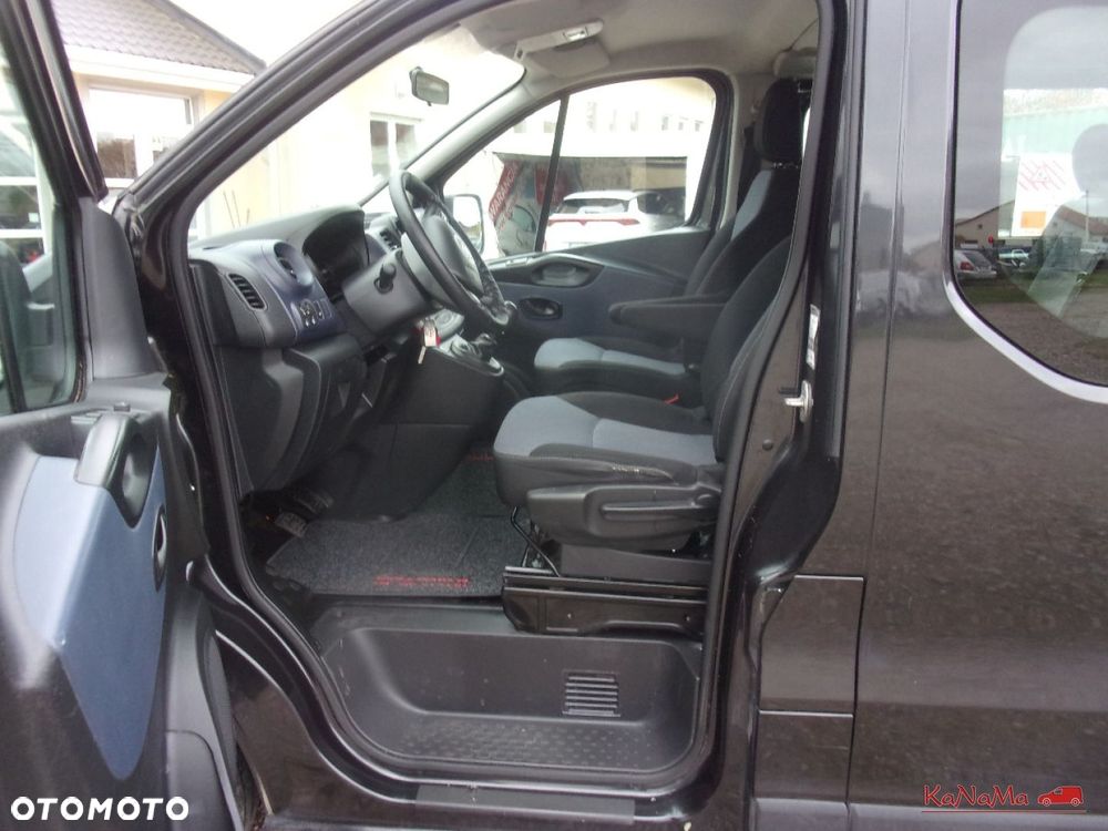 Opel Vivaro - 23