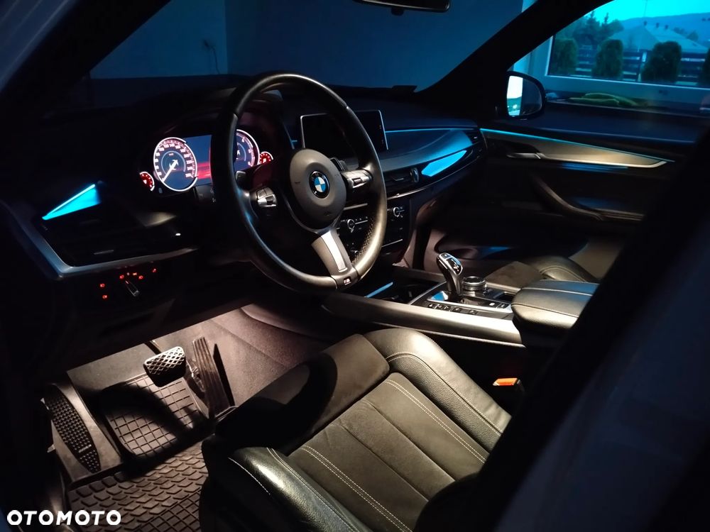 BMW X5 xDrive25d - 24