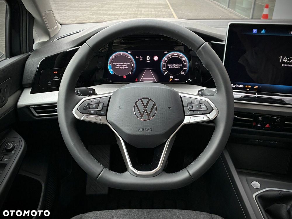 Volkswagen Golf - 13