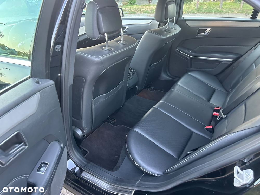 Mercedes-Benz Klasa E 200 BlueTEC 7G-TRONIC Edition - 16