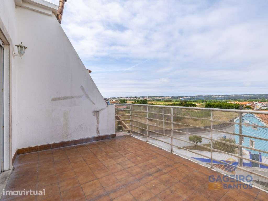 Apartamento T2, centro de Alfeizerão - Grande imagem: 4/22