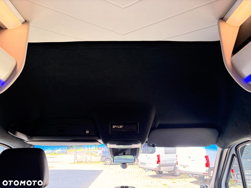 Mercedes-Benz Sprinter 519 - 33