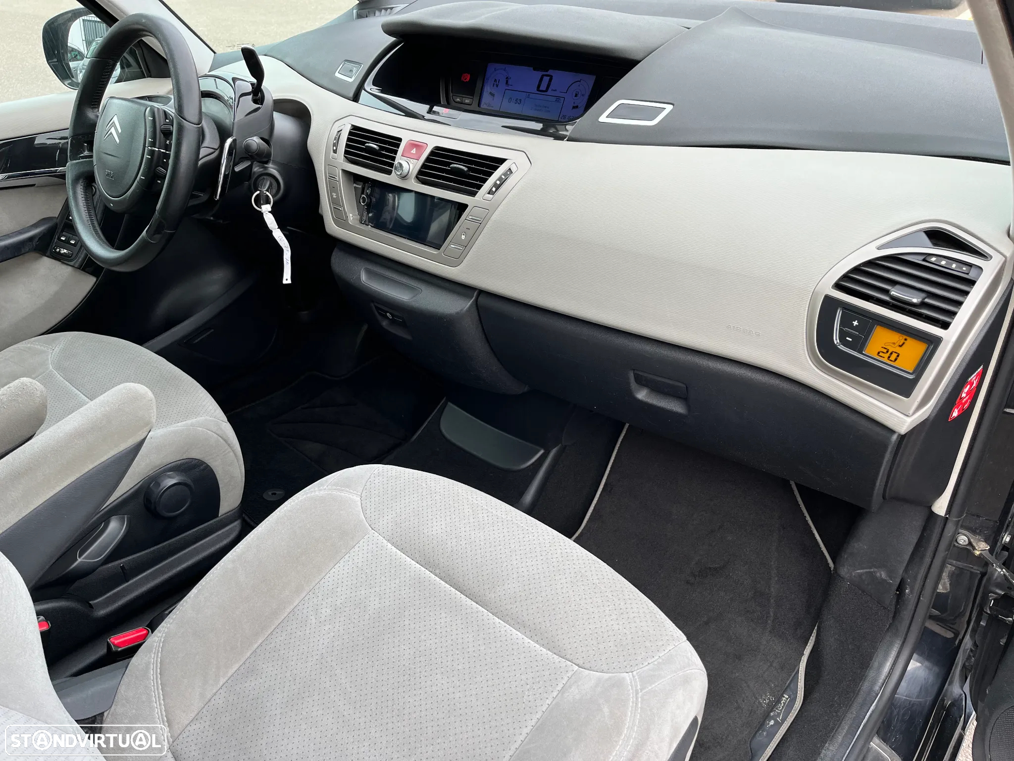 Citroën C4 Picasso 1.6 HDi Exclusive CMP6 - 16