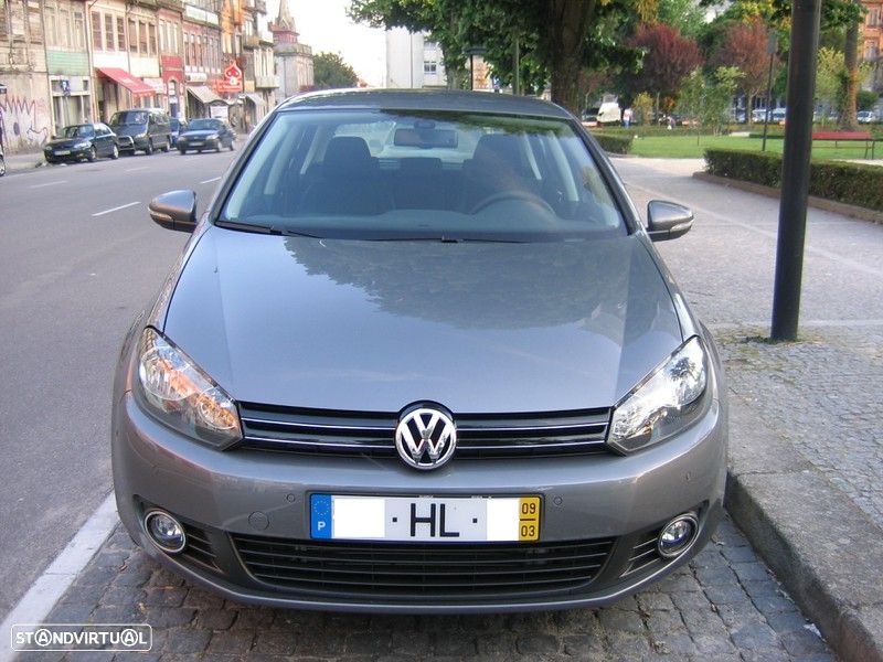 VW Golf 2.0 TDi Confortline - 6