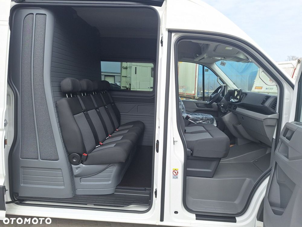 Volkswagen Crafter - 13