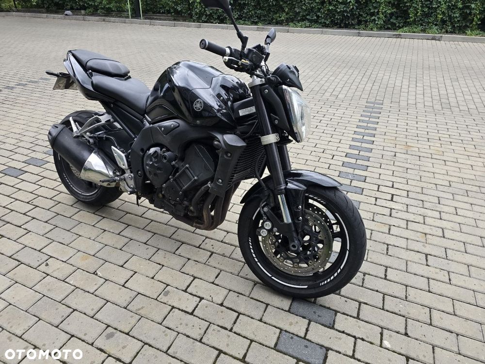 Yamaha FZ - 9