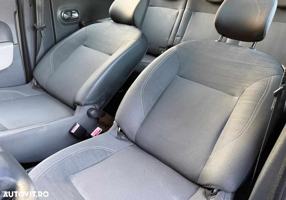 Dacia Lodgy 1.5 dCi Laureate - 13