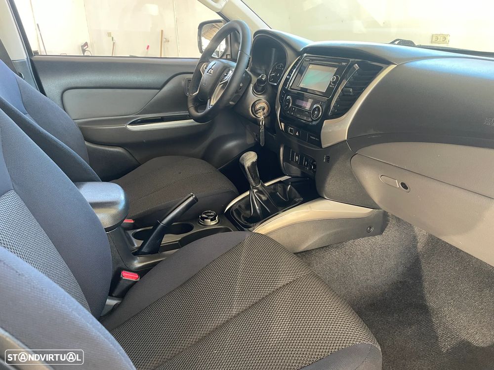 Mitsubishi L200 2.4 DI-D 4X4 - 21