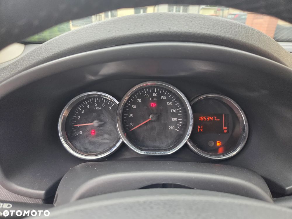 Dacia Sandero 0.9 TCe Laureate S&S Easy-R - 11