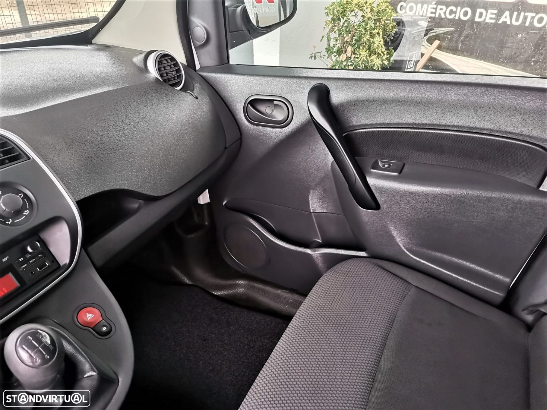Renault Kangoo 1.5 dCi Business 3L S/S - 17