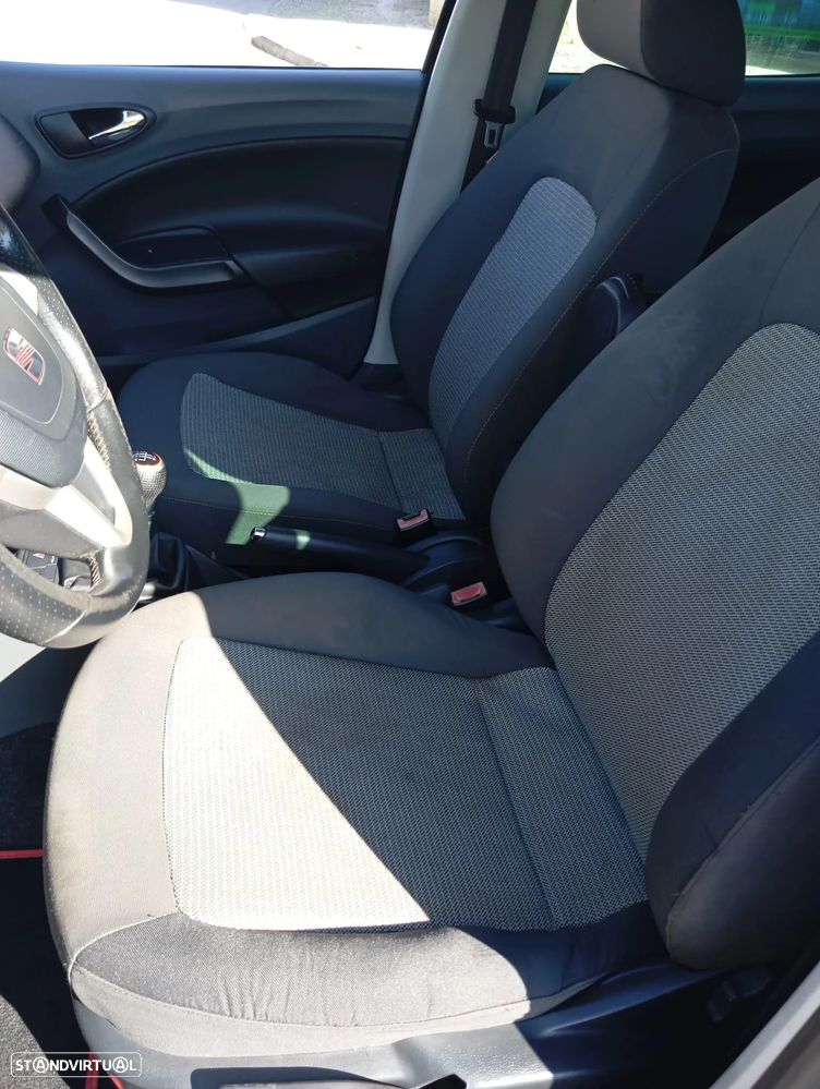 SEAT Ibiza 1.9 TDI Stylance DPF - 10