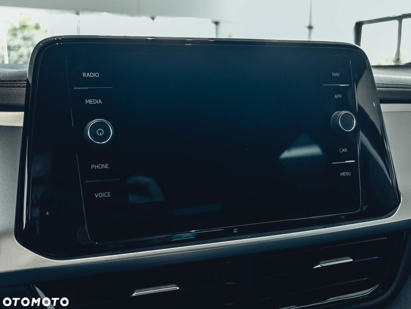 Volkswagen T-Roc - 7