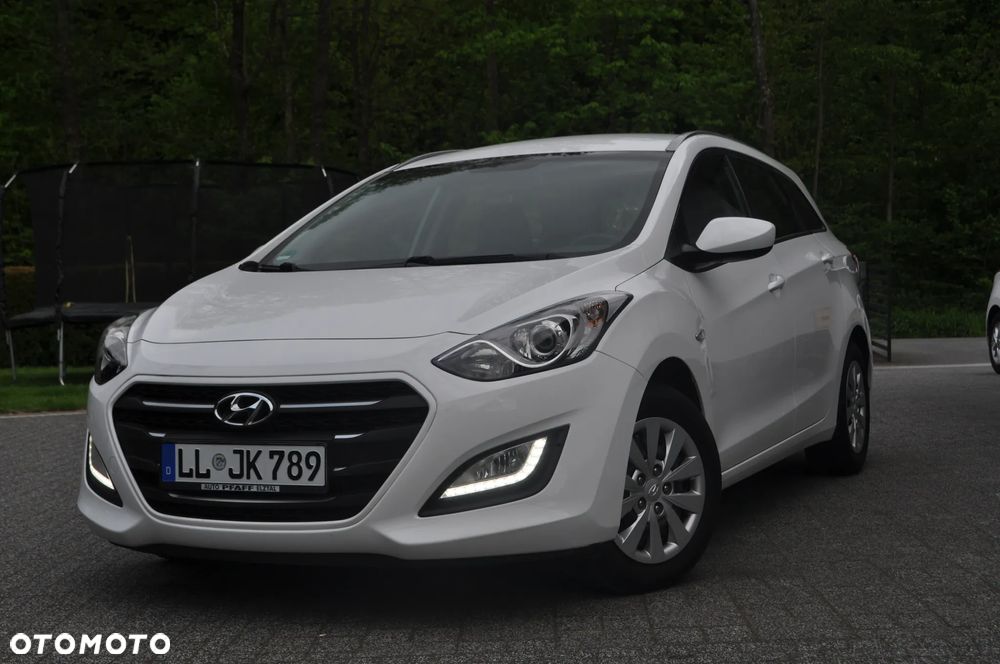 Hyundai i30 blue 1.4 Classic - 6