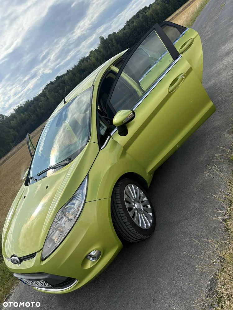 Ford Fiesta 1.4 Titanium - 2