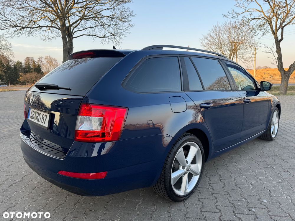 Skoda Octavia 2.0 TDI Premium Edition - 10