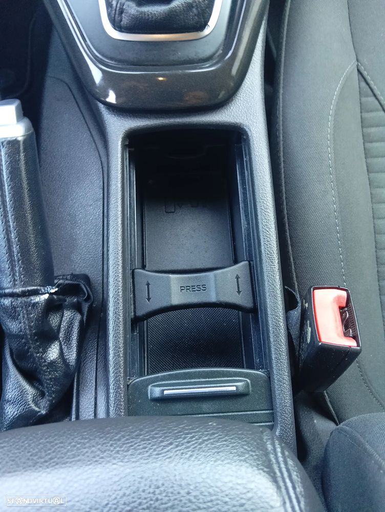 Ford Focus SW 1.0 SCTi Titanium Best - 6