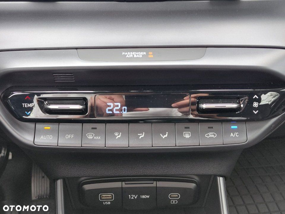 Hyundai i20 - 22