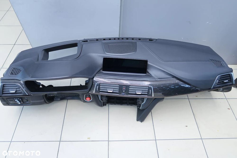 Deska BMW F80 F82 M3 M4  Skóra Karbon - 2