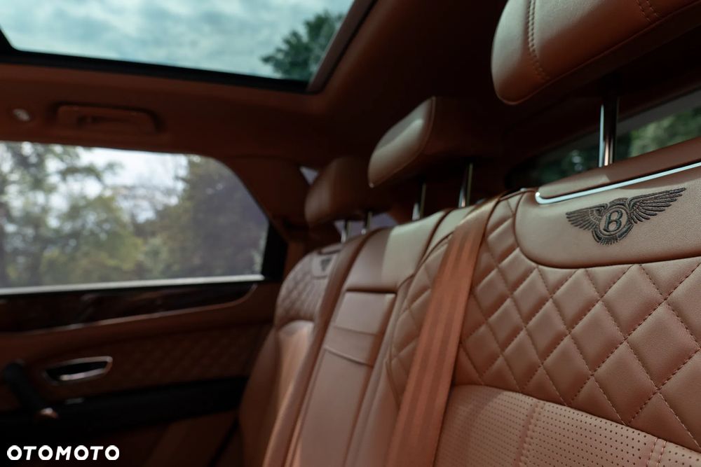 Bentley Bentayga - 19