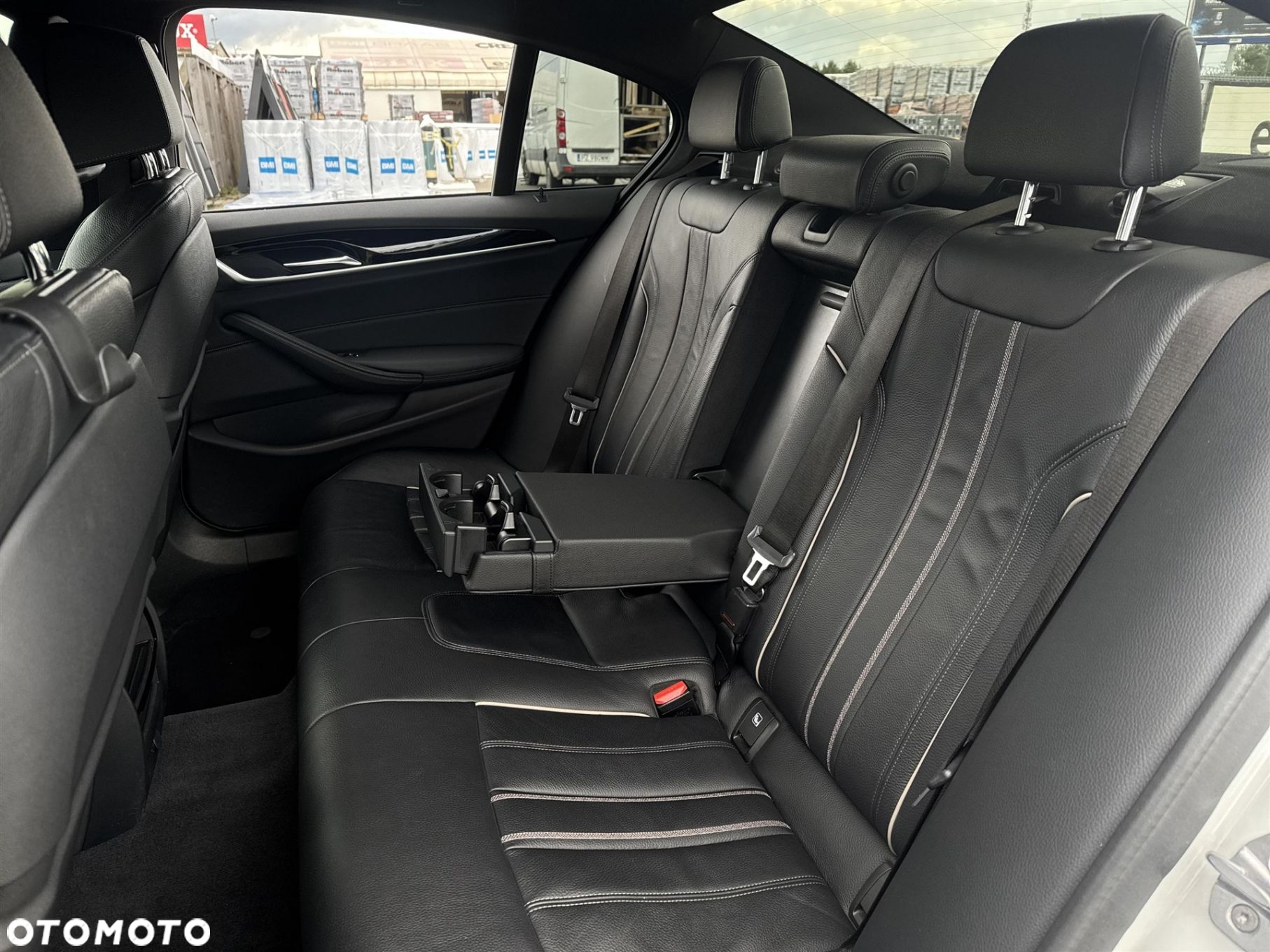 BMW Seria 5 520d xDrive - 13
