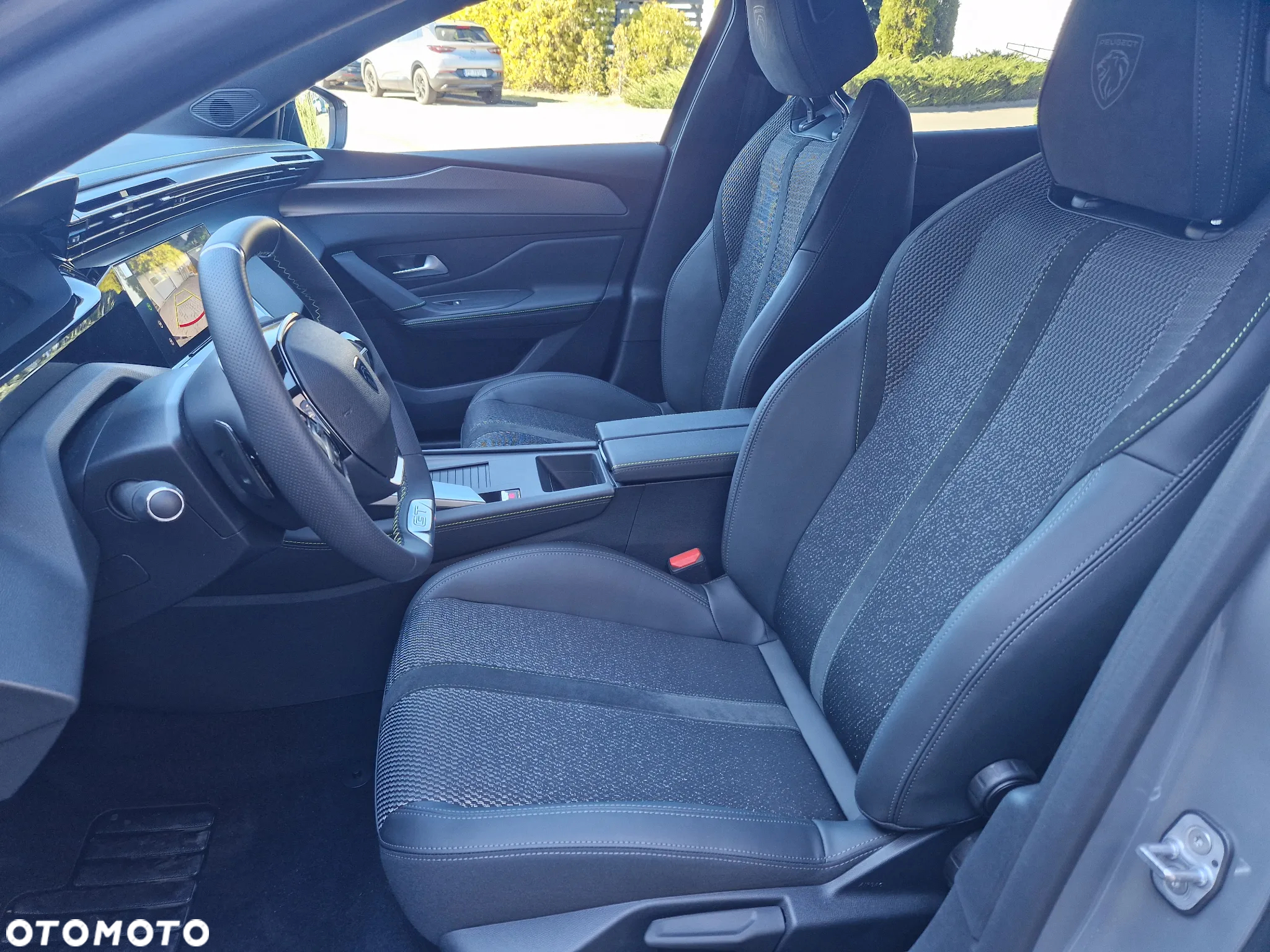 Peugeot 408 1.2 PureTech mHEV GT S&S e-DSC6 - 11