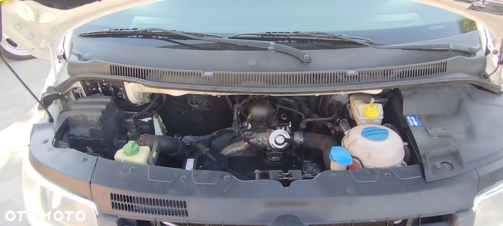 Volkswagen Transporter T5 - 9