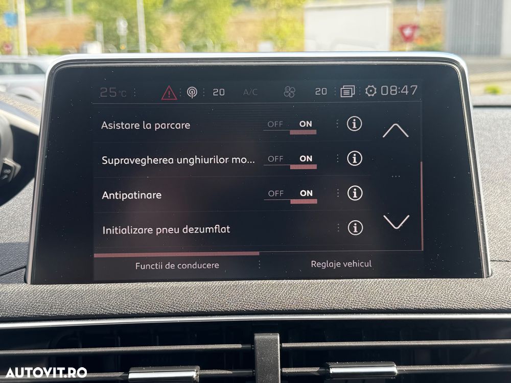 Peugeot 3008 1.2 PureTech 130 EAT8 GT - 30