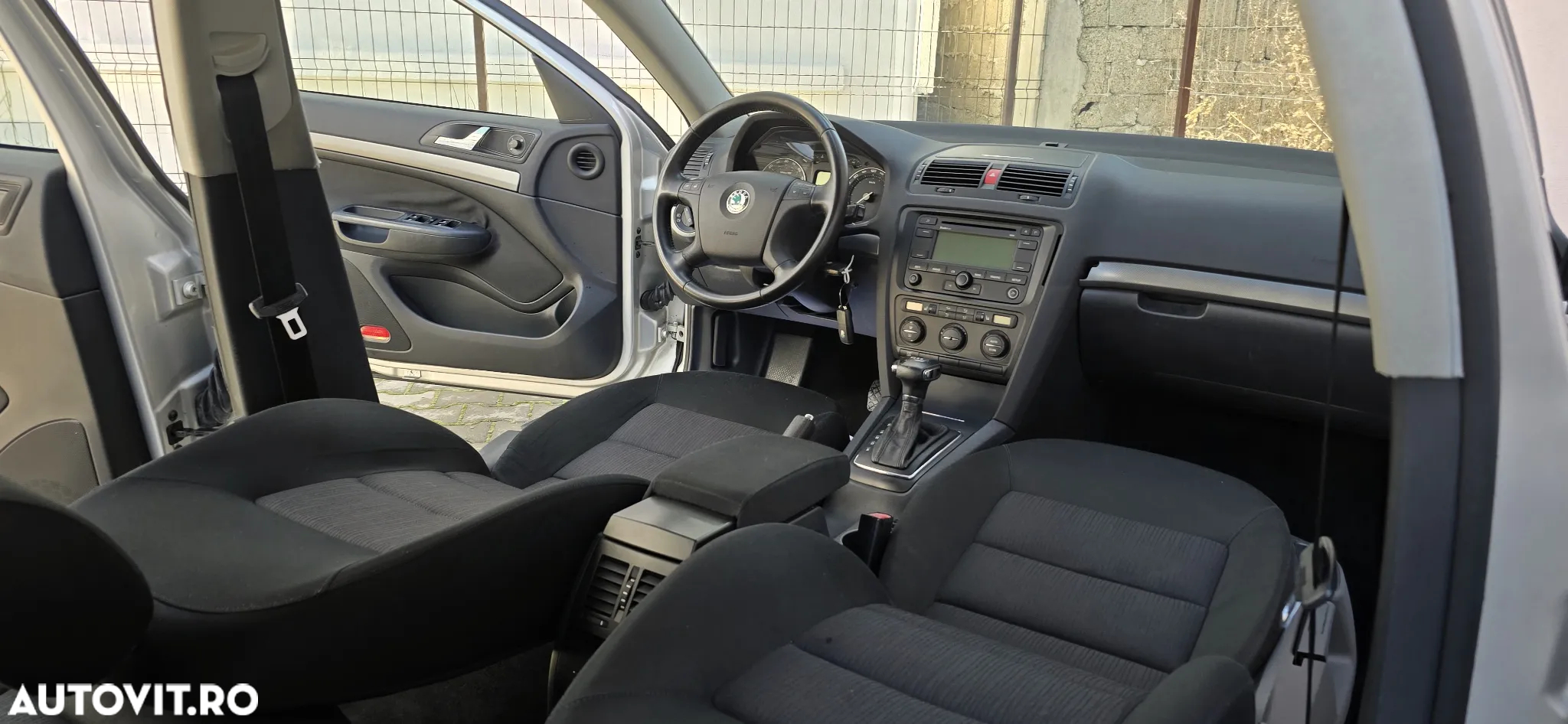 Skoda Octavia 2.0 TDI DSG Edition 100 - 18