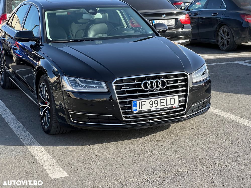 Audi A8 3.0 TDI DPF clean diesel quattro tiptronic - 1