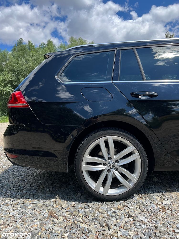 Volkswagen Golf - 12