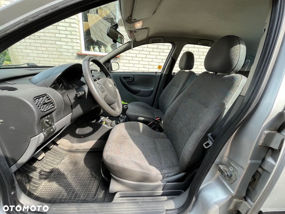 Opel Corsa 1.2 16V Base / Start - 14