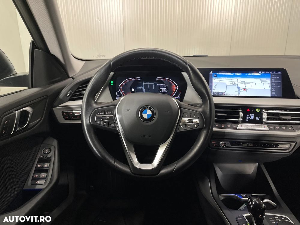 BMW Seria 2 218d Aut. Advantage - 7