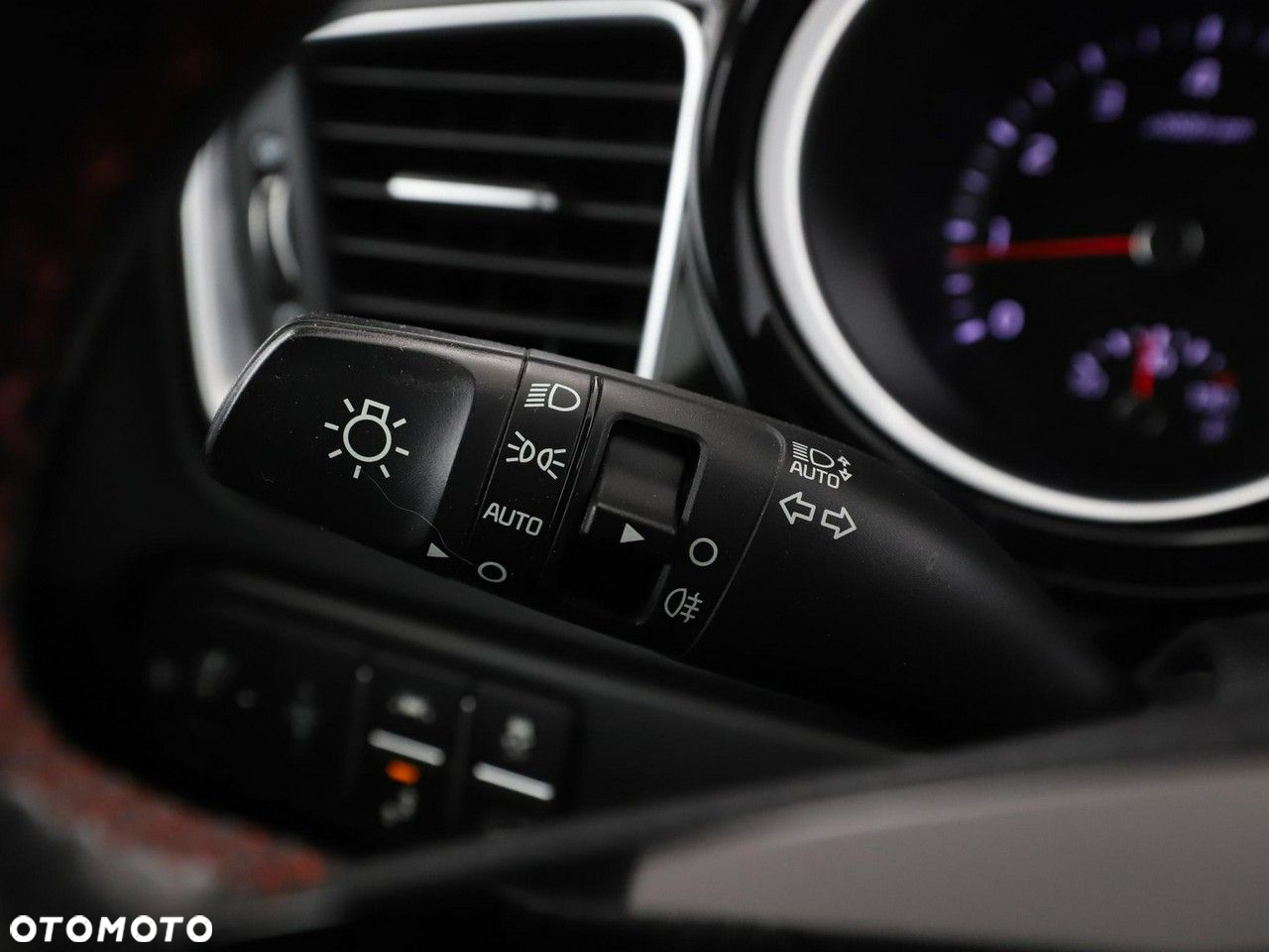 Kia ProCeed 1.6 T-GDI GT - 32