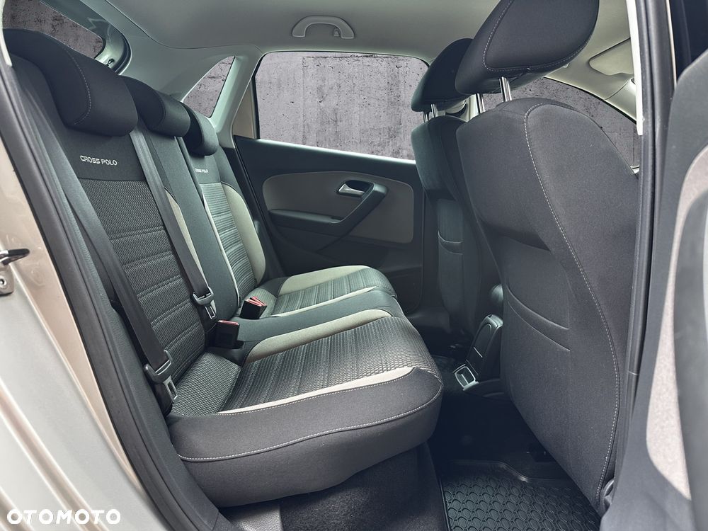 Volkswagen Polo Cross 1.2 TSI CityLine - 8