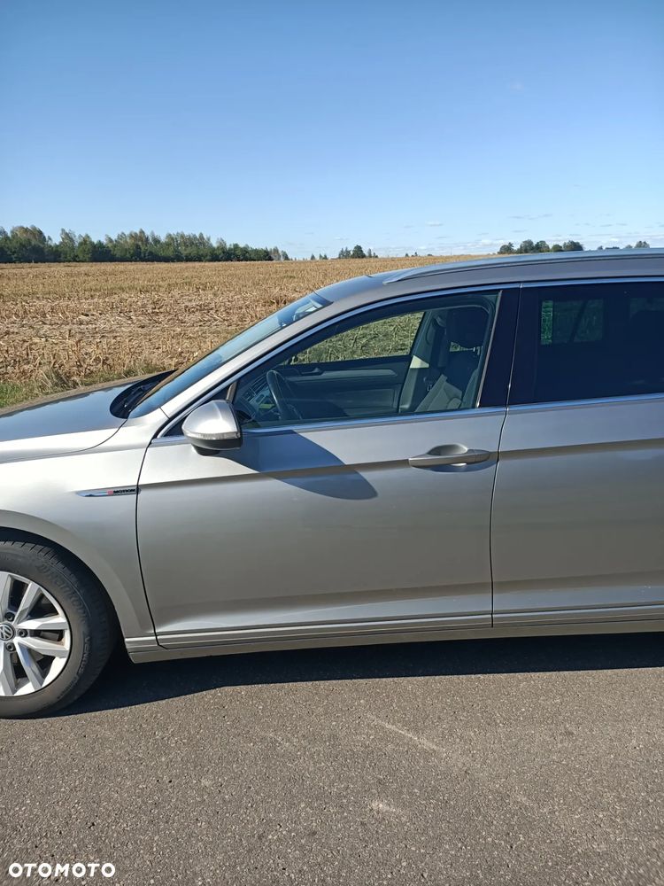 Volkswagen Passat - 5