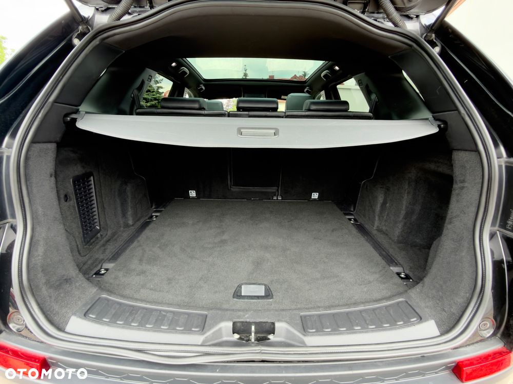 Land Rover Discovery Sport 2.0 Si4 HSE Luxury - 19