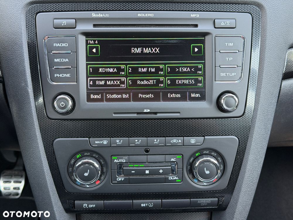 Skoda Octavia 2.0 TSI RS - 22