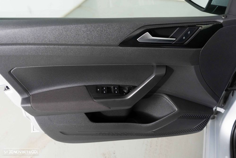 VW Polo 1.0 TSI Urban DSG - 20