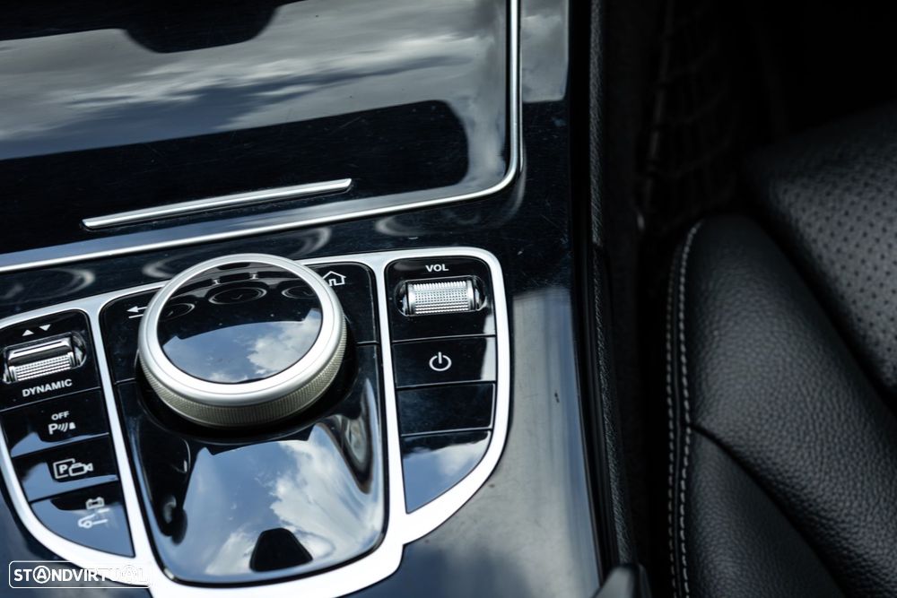 Mercedes-Benz C 300 de AMG Line - 25