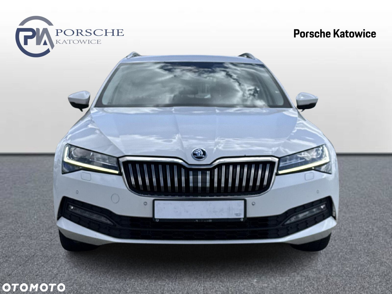 Skoda Superb 2.0 TDI Ambition DSG - 8