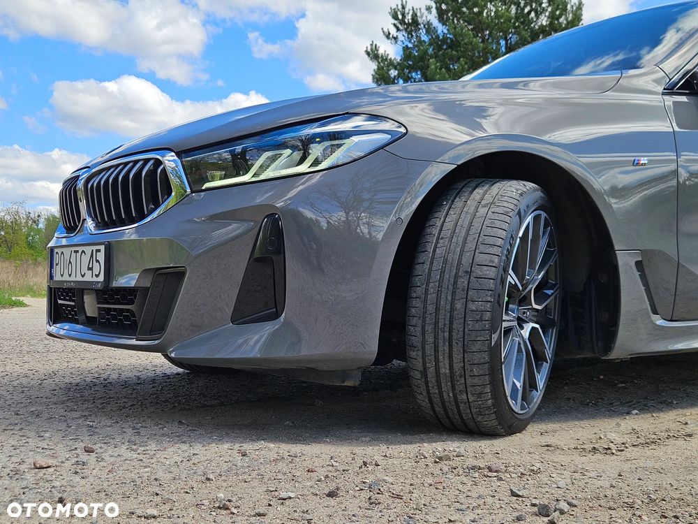 BMW 6GT - 11
